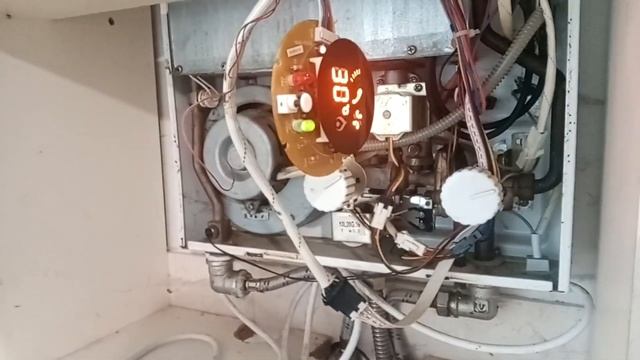 Газовая колонка SELENA SWH-20-SE3 ошибка E7
