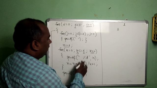 PASCAL Triangle Program in C in Hindi with explanation смотреть онлайн