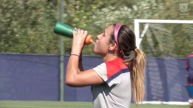 The 2014 U.S. U-20 Women's World Cup Team смотреть онлайн