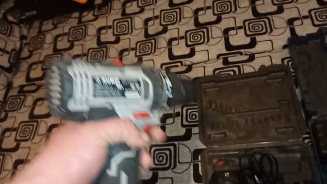 Шуруповерт ЗУБР дшл121кн за 3460 рублей. ЧЕСТНЫЙ ОТЗЫВ.Замена устаревшему шурику БОШ смотреть онлайн