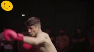 Назир Волейболист vs Никархо . Спаринг на конфе минута 100000т.р.SARMAT FIGHTING.