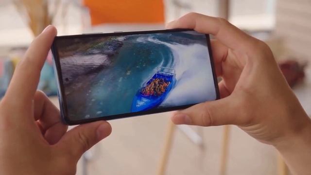 Samsung A54 5G - CLOSE ENOUGH! смотреть онлайн