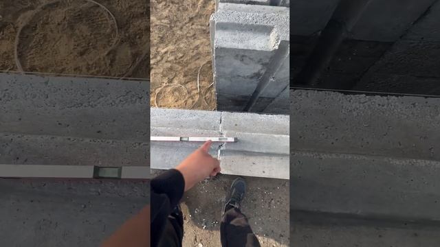 КЛАДКА БЛОКОВ ИЗ ПОЛИСТИРОЛБЕТОНА ШИП-ПАЗ