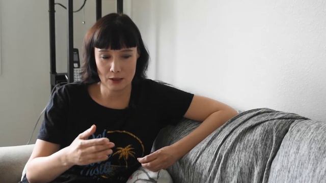 Покупая одежду на распродаже, в первую очередь задайте себе этот вопрос смотреть онлайн
