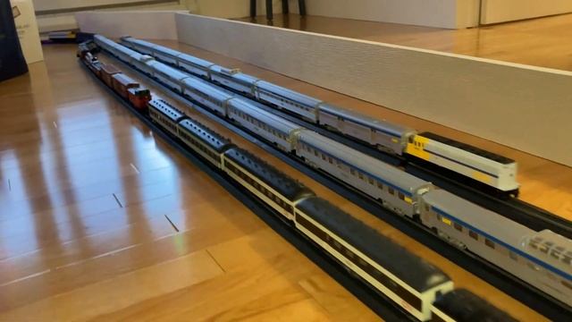 HO Scale VIA RAIL Train ARRIVES IN NEWFOUNDLAND. See some of My DAD's MODEL Train Sets in action. смотреть онлайн