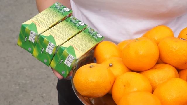 Полезная акция от Дома молодежи порадовала детей сочными ароматными фруктами смотреть онлайн