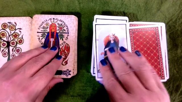 Enchanted Spell Oracle and Old English Tarot смотреть онлайн