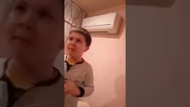 "ОСТАЛСЯ" вырвал первый зуб смотреть онлайн