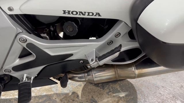 HONDA ST 1300 PAN EUROPEAN смотреть онлайн