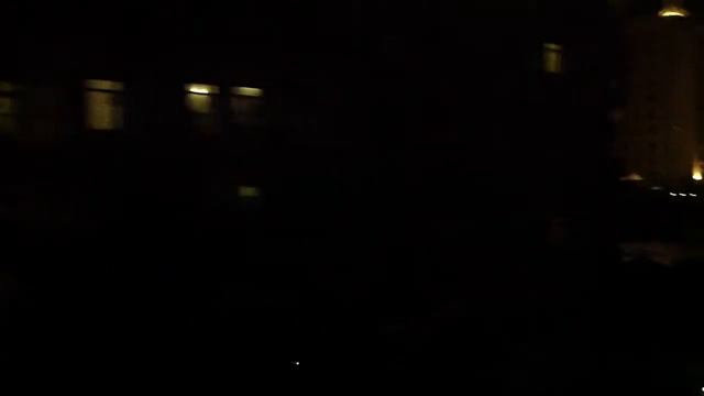 Дубай: монорельсовый автобус на Пальмовом острове смотреть онлайн