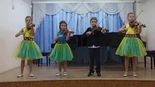 Н.Бакланова "Мазурка". Ансамбль "Чудесные скрипочки" смотреть онлайн