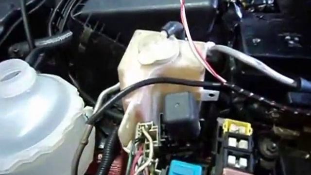 Instalacion de HHO a Mazda Allegro.flv смотреть онлайн