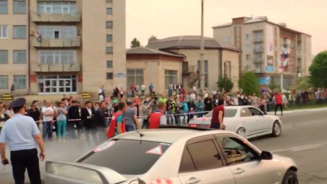 Toyota Mark 2 vs Toyota Altezza смотреть онлайн