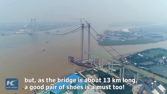 Aerial tour of the Humen Bridge tests your head for heights смотреть онлайн