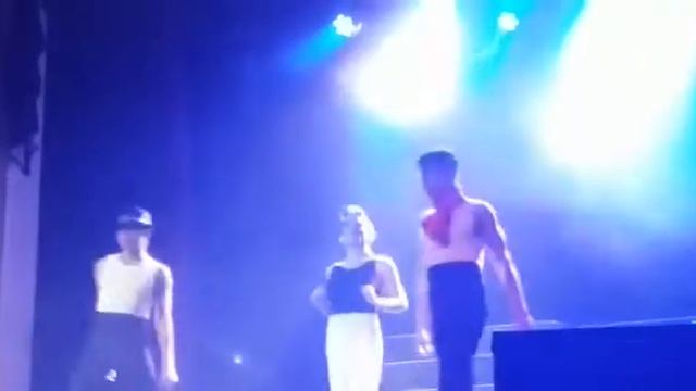 DANCING TWINS "REFLEJOS" - TANGO (LIBERTANGO/PIAZZOLLA) смотреть онлайн