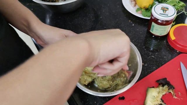 Просто положите БАКЛАЖАНЫ НА ОГОНЬ и салат ГОТОВ смотреть онлайн