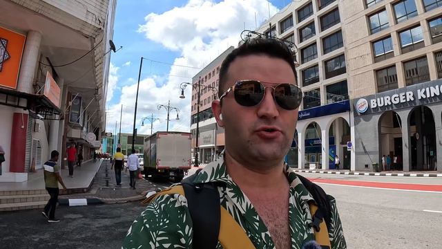 TURİSTLERİN NEFRET ETTİĞİ ÜLKE BRUNEİ !! BURAYA İNSAN GELMİYOR 🇧🇳 ~ 347 смотреть онлайн