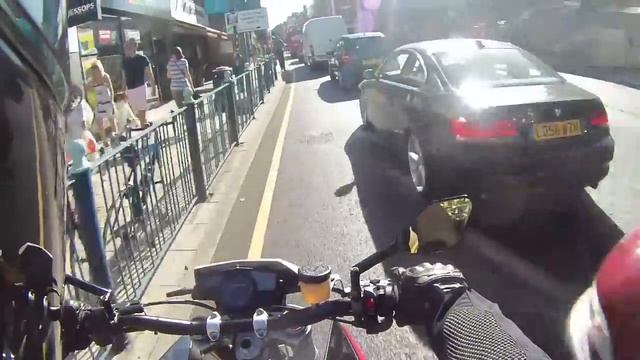 Motorcycle Filtering (lane splitting) compilation смотреть онлайн