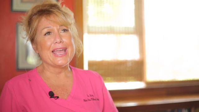Alumni Spotlight - Dr. Mary Dressler смотреть онлайн