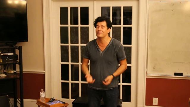 стих "Сдаюсь столица не по мне ..." смотреть онлайн