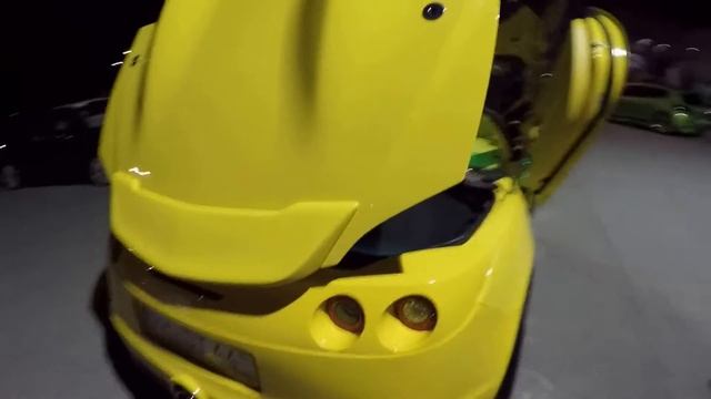 OPEL GT EXTREME TUNED SHOWCAR YELLOW AND GOLDEN COLOUR WALKAROUND смотреть онлайн