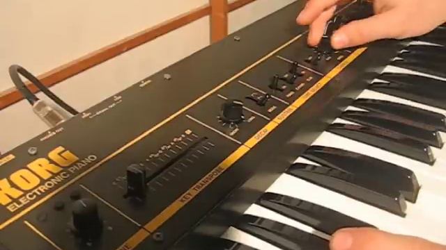 korg LP 10 analog piano смотреть онлайн