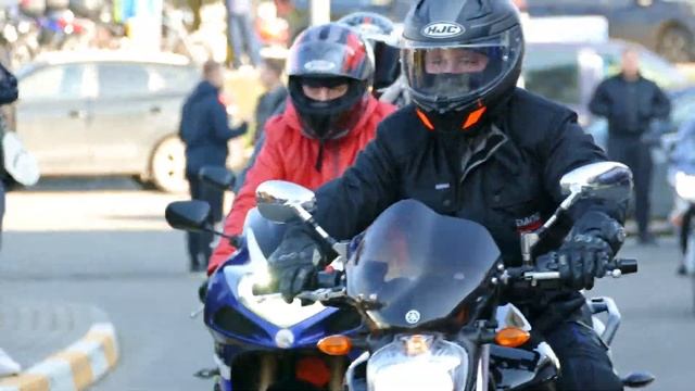 Прибытие колонны байкеров в ТЦ РИО