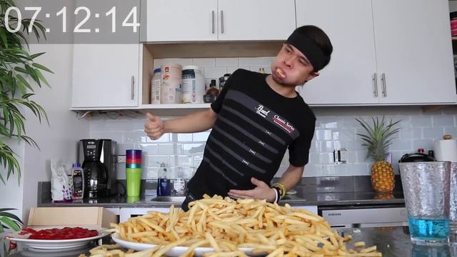 1620 French Fry Challenge смотреть онлайн
