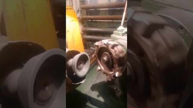 Заточка скоростной фрезы 250мм смотреть онлайн