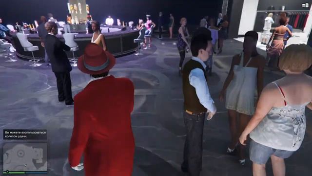 Алукард так прекрасен, что люди просто появляются смотреть онлайн