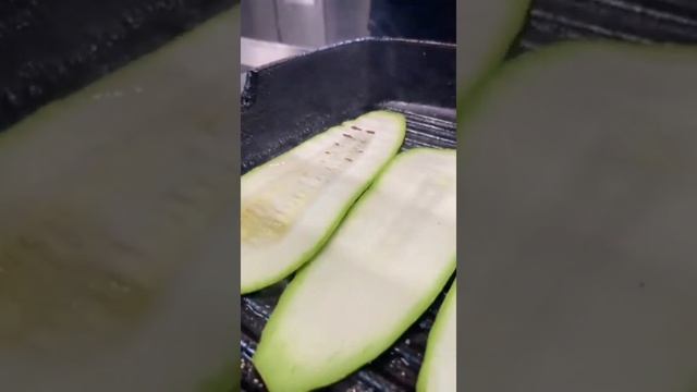 ГОТОВИМ РЫБУ/БАЛЫҚТАН ТАҒАМ/ЖАРЕНАЯ ЛОСОСЬ. смотреть онлайн