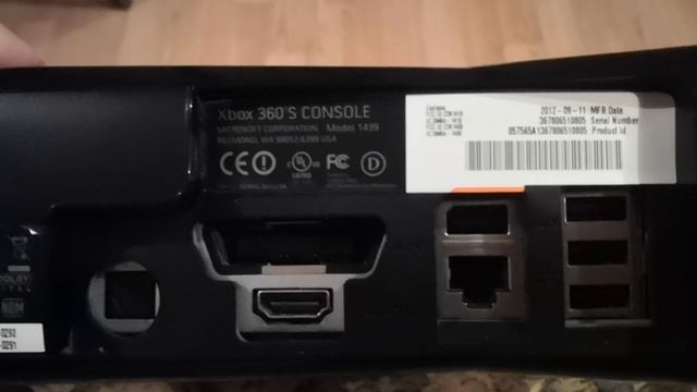 Xbox 360 Slim глянцевая и матовая