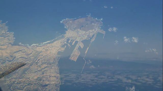 Красивое небо с самолета, земля с самолета.Полет на самолете. Высота до 12000 метров смотреть онлайн