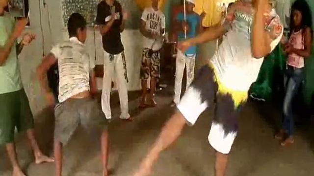 ASSOCIAÇÃO CULTURAL CAPOEIRA LEGAL смотреть онлайн
