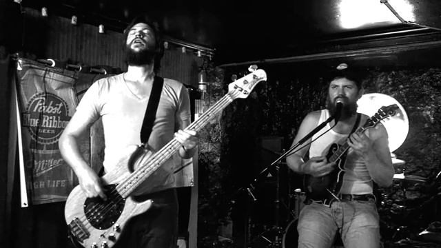 Driftwood Soldier - Wake Up Sinners - 33 Golden ST - (6/25/17) смотреть онлайн