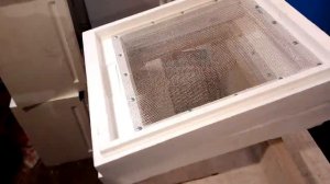 Обзор «Пеноулика» на 10-ть рамок с разделителем пополам и без.
