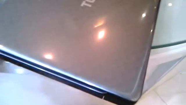 Toshiba Satellite L775 Series Grace Silver color (L775-12U) смотреть онлайн