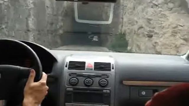 De viaje por las tortuosas carreteras Mallorquinas III смотреть онлайн