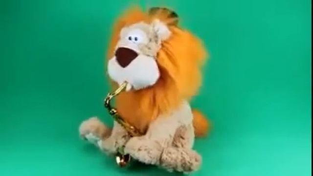 Музыкальная игрушка "Лев Чубчик" смотреть онлайн