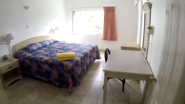 Two Bedroom Apartment смотреть онлайн