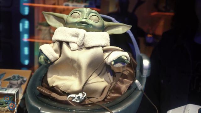 The Child (Baby Yoda) Animatronic Edition Demo | Toy Fair 2020 смотреть онлайн