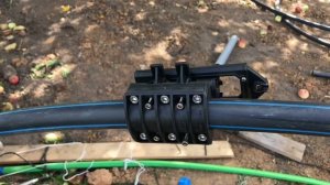 Слив с системы водоснабжения в колодце