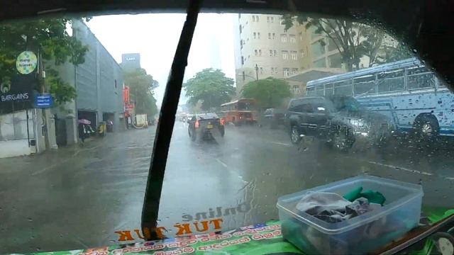 Шри-Ланка: Негомбо: съездили посмотреть. Наши выходные в Коломбо. Семейный Лайв Тревел Влог смотреть онлайн