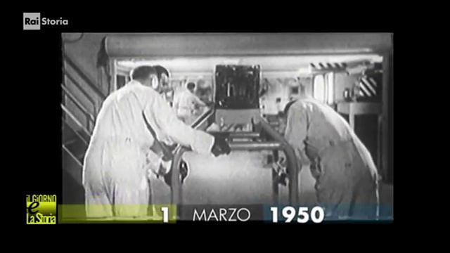 §.1/-*** 01 marzo 1950 G.B.: il fisico inglese Klaus Fuchs condannato per spionaggio atomico смотреть онлайн