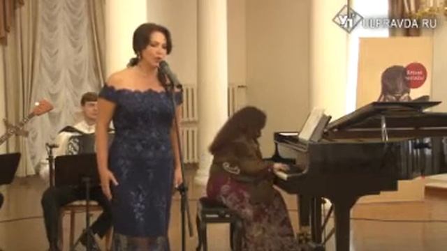 Елена Рождественская "Люблю тебя" А.Бабаджанян,стихи А.Дементьева смотреть онлайн