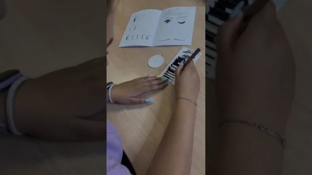 Курс наращивание ресниц , обучение наращиванию ресниц в студии Арт ресницы смотреть онлайн