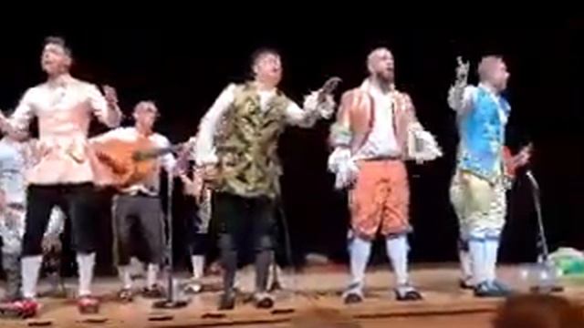 Comparsa LA CHUSMA SELECTA canta la presentación de los Templarios en Islantilla смотреть онлайн