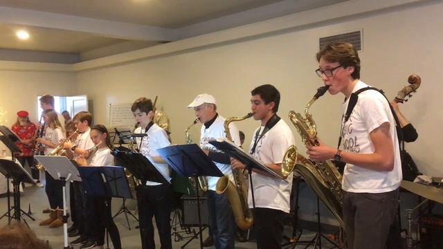 Alper's Young Musicians at LA Jazz Forum - Tux Junx смотреть онлайн