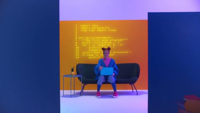 РЕКЛАМНЫЙ РОЛИК ДЛЯ GEEK BRAINS 2020 смотреть онлайн