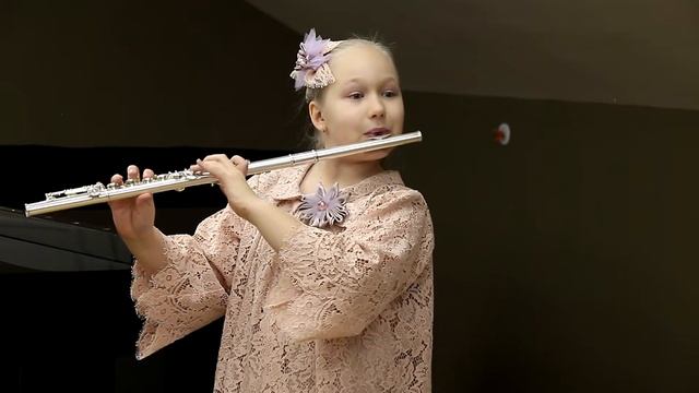 Лелде Пуците (флейта) смотреть онлайн